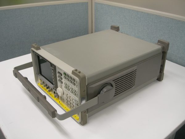 HP/Agilent 8564E 9KHz to 40GHz Spectrum Analyzer - Industrial Worldwide